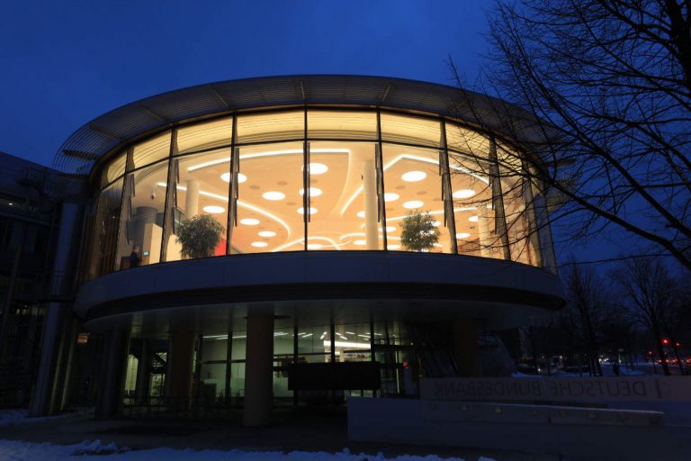 LED Deckenleuchten in der Deutschen Bundesbank München