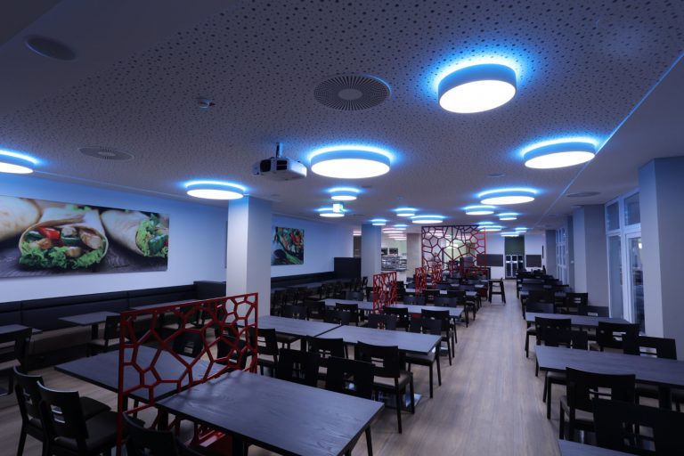 LED FLAIRPOINT Deckenleuchte mit RGB Korona - ENDLIGHT Lichtobjekte GmbH Projekt Klinikum Vest Recklinghausen