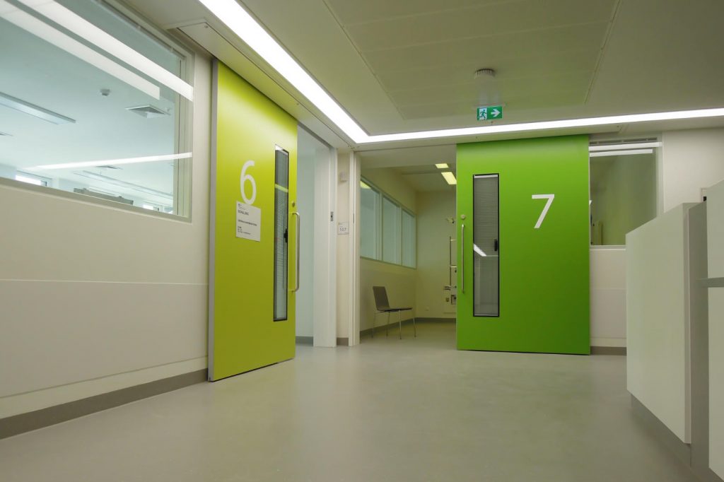 siloah-klinikum-hannover-led-flex-lichtkanal-07